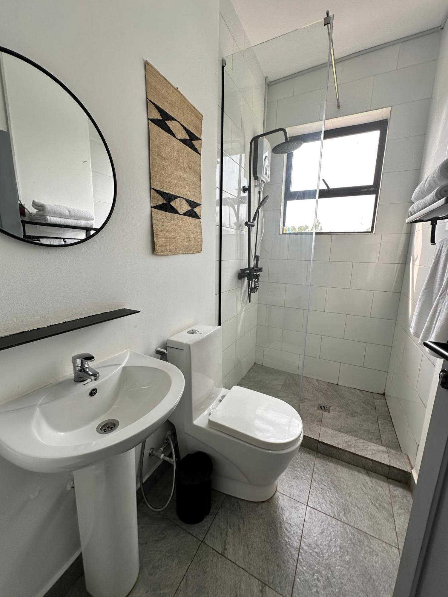 Coalescence Hotel Rwanda Kigali Ngoại thất bức ảnh