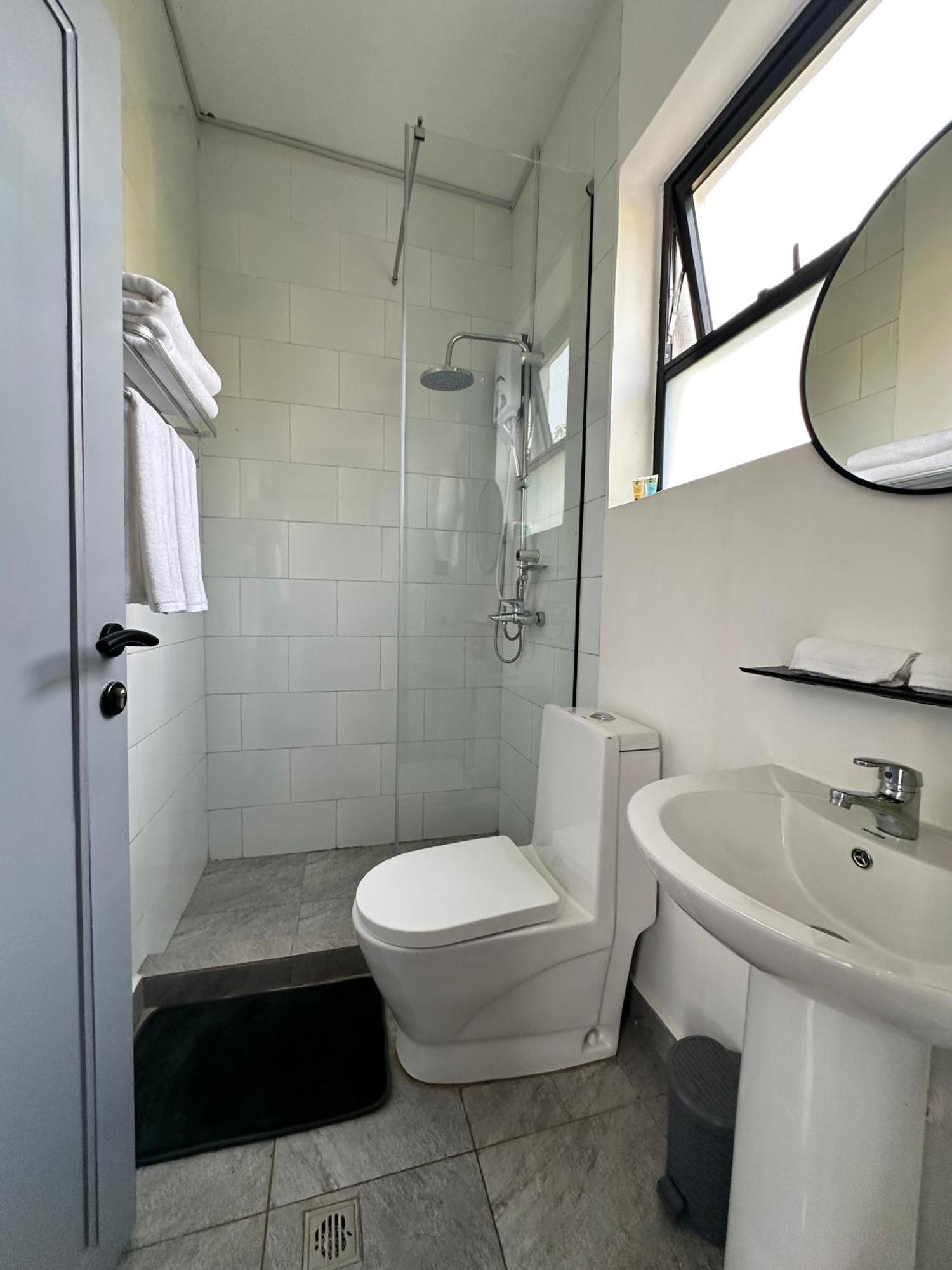 Coalescence Hotel Rwanda Kigali Ngoại thất bức ảnh